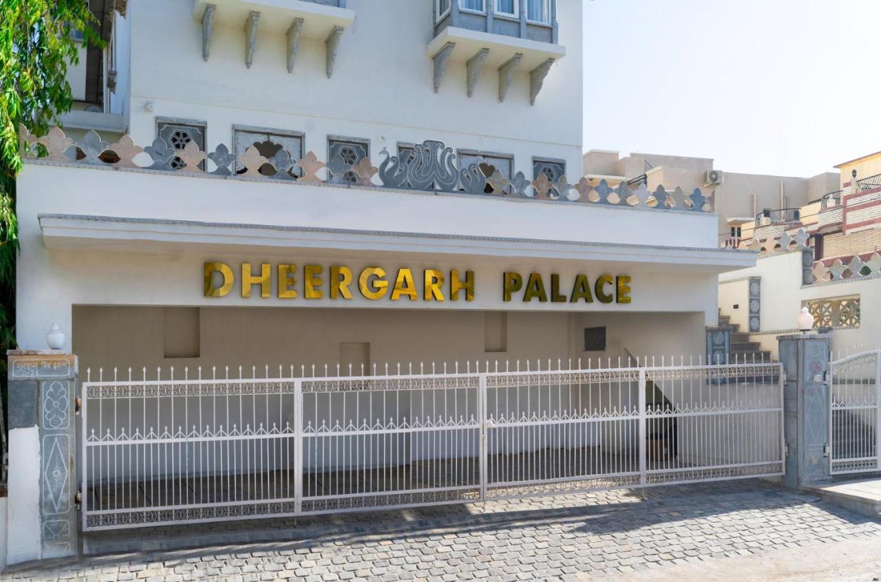 Dheergarh Palace Удайпур Екстер'єр фото